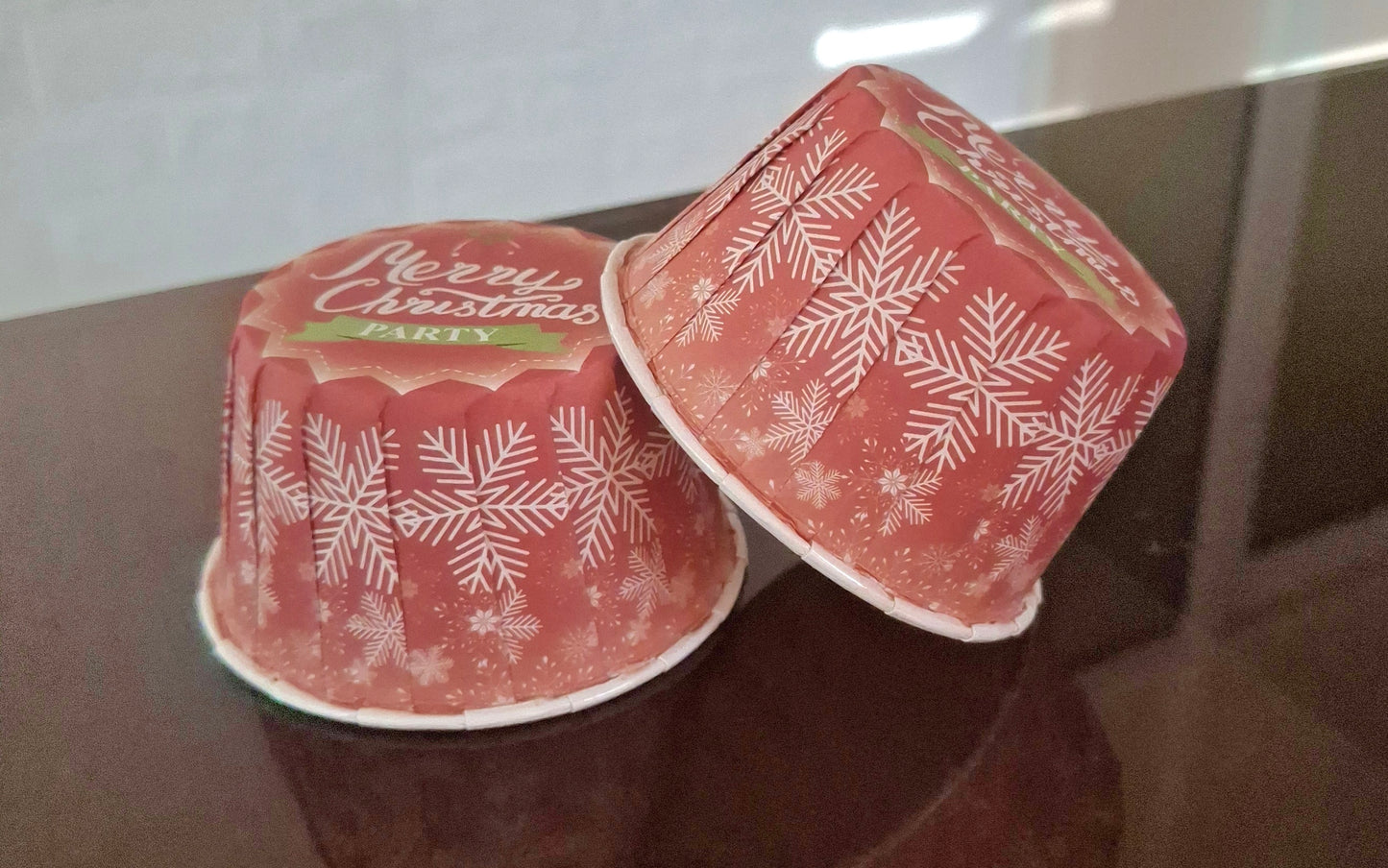 Christmas Print Bake and Serve Cupcake Mould