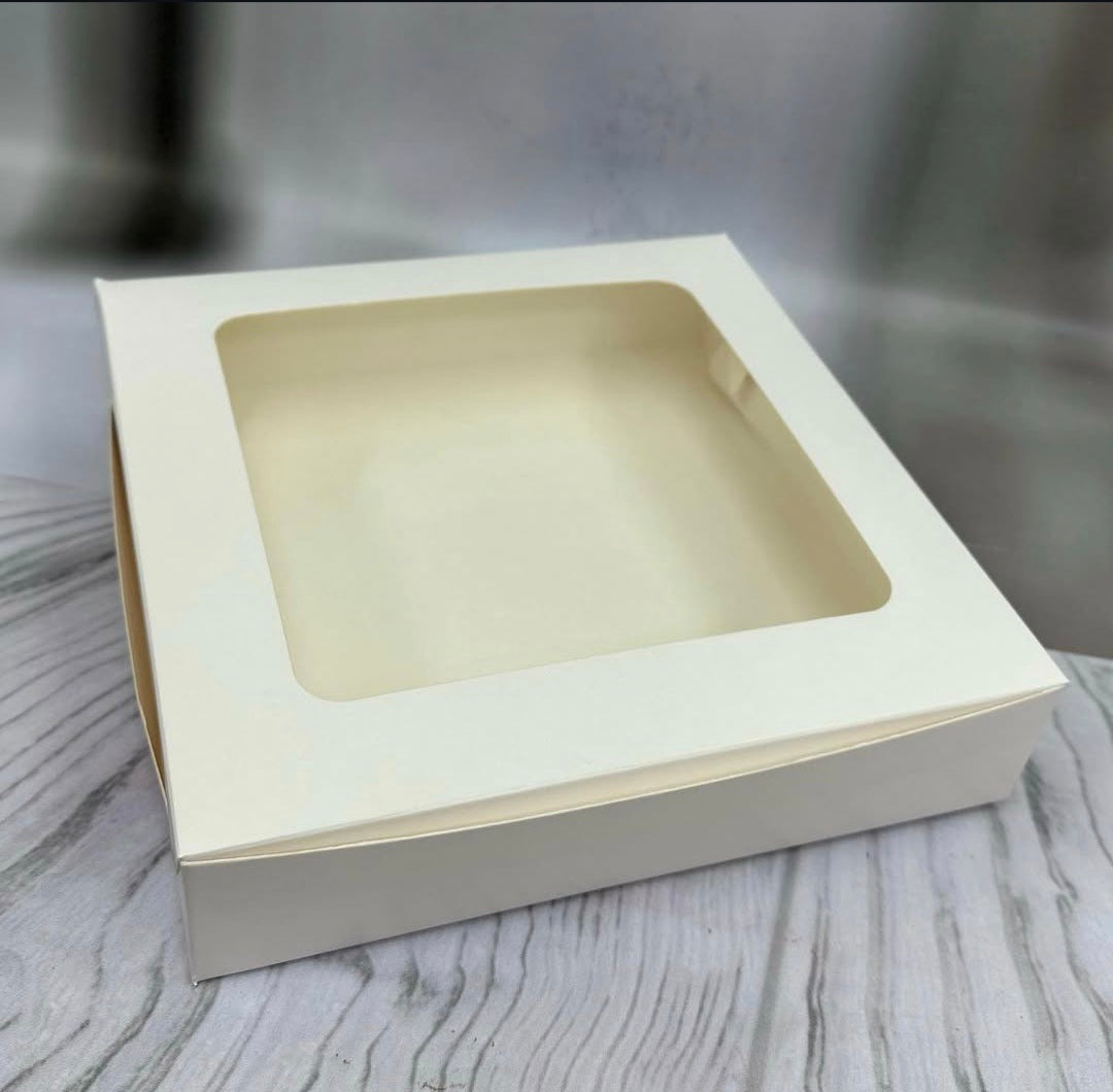 New 9 Pc Brownie Window Box