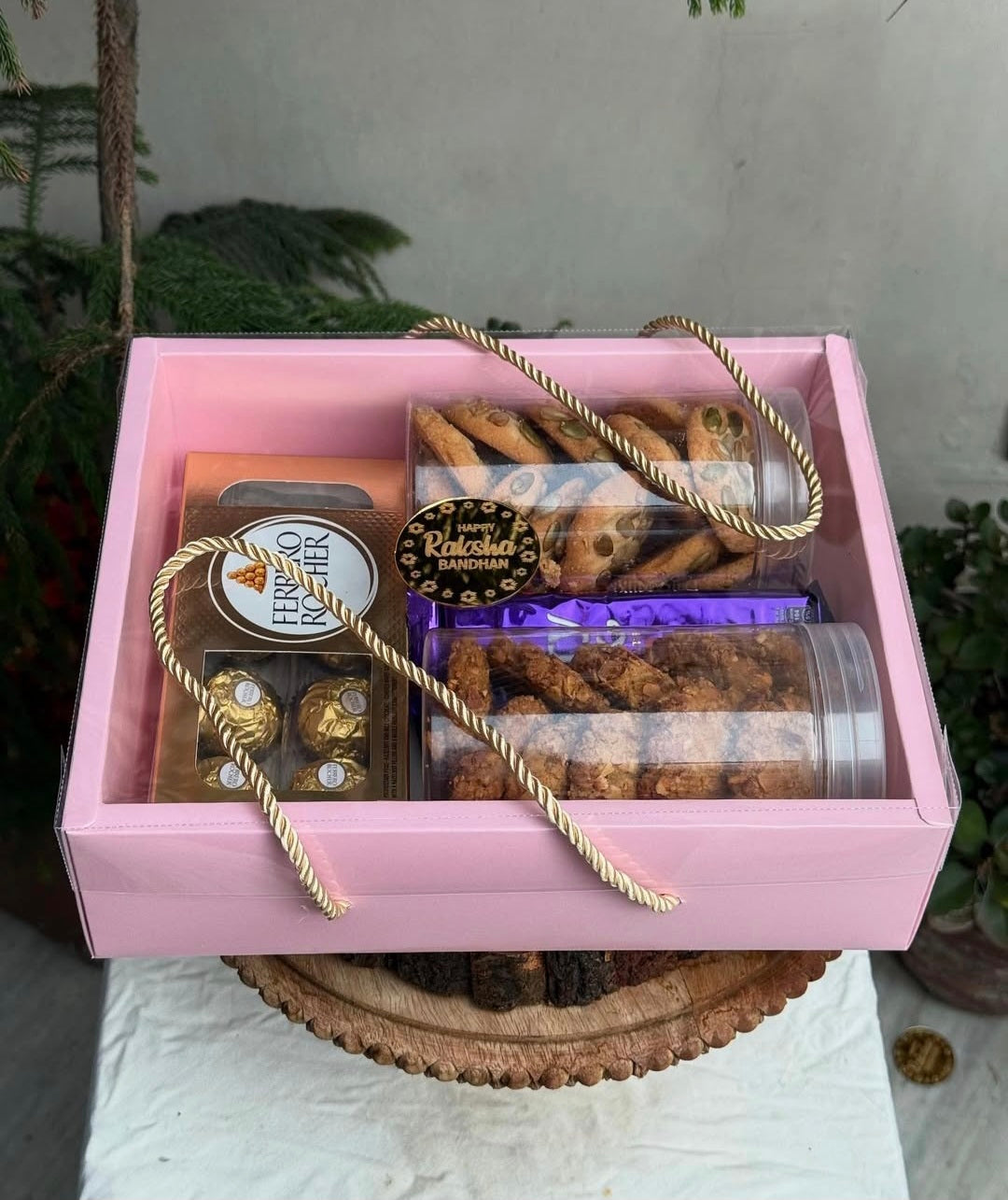 String Hamper Box with Transparent Cover